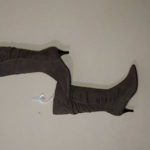 Impo Nex Women's Size 11W 3 inch Heeled Full Zip Boots